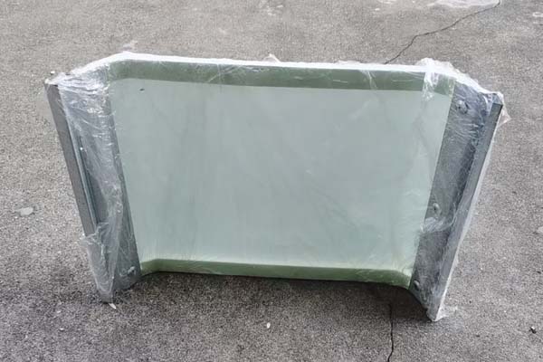 金屬鎖邊采光板